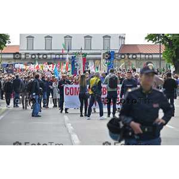 Foto Manzoni Tiziano/LaPresse 25-04-2023Bergamo Italia - Cronaca - Bergamo festa 25 aprile, le celebrazioni della Liberazione