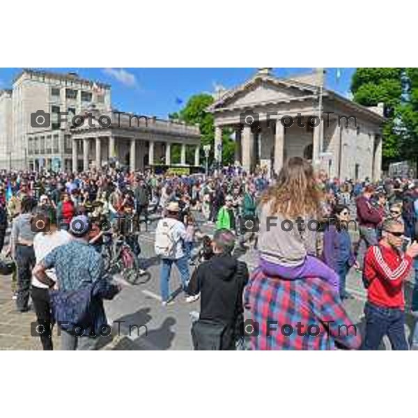 Foto Manzoni Tiziano/LaPresse 25-04-2023Bergamo Italia - Cronaca - Bergamo festa 25 aprile, le celebrazioni della Liberazione