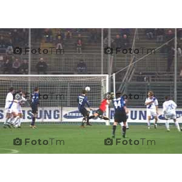 INCONTRO DI CALCIO SERIE A 22.12.02 ATALANTA EMPOLI SECONDO GOL ATALANTA ZENONI