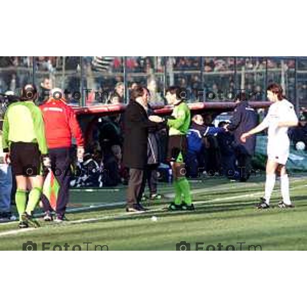 BERGAMO 19 GENNAIO 2003 CAMPIONATO DI CALCIO SERIE A ATALANTA ROMA PRIMO TEMPO ESPULSIONE TEMPESTILLI