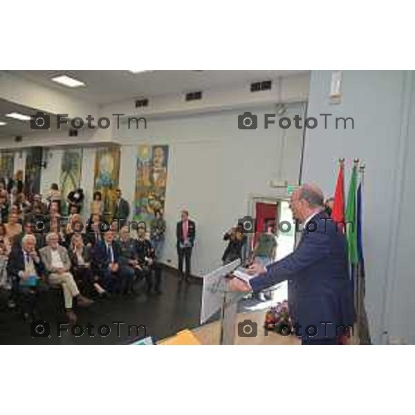 Foto Manzoni Tiziano/LaPresse 6-05-2023Bergamo Italia - Cronaca - Bergamo consegna diplomi dell\'Istituto Giulio Natta Giuseppe Valditara, Ministro dell\'istruzione e del Merito.