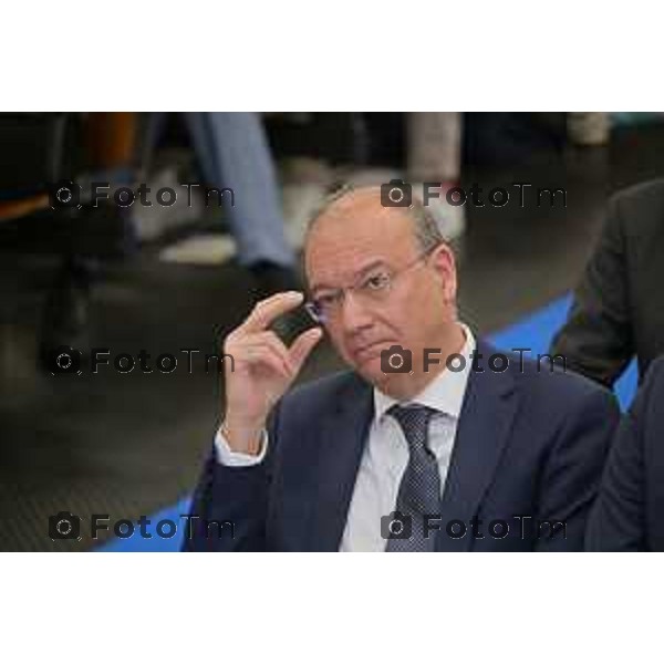 Foto Manzoni Tiziano/LaPresse 6-05-2023Bergamo Italia - Cronaca - Bergamo consegna diplomi dell\'Istituto Giulio Natta Giuseppe Valditara, Ministro dell\'istruzione e del Merito.