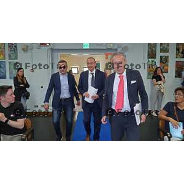 Foto Manzoni Tiziano/LaPresse 6-05-2023Bergamo Italia - Cronaca - Bergamo consegna diplomi dell\'Istituto Giulio Natta Giuseppe Valditara, Ministro dell\'istruzione e del Merito.