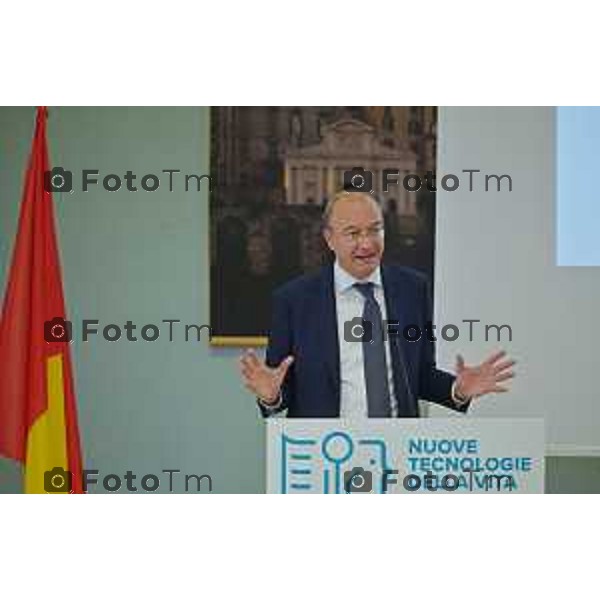 Foto Manzoni Tiziano/LaPresse 6-05-2023Bergamo Italia - Cronaca - Bergamo consegna diplomi dell\'Istituto Giulio Natta Giuseppe Valditara, Ministro dell\'istruzione e del Merito.