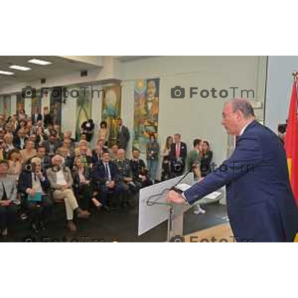 Foto Manzoni Tiziano/LaPresse 6-05-2023Bergamo Italia - Cronaca - Bergamo consegna diplomi dell\'Istituto Giulio Natta Giuseppe Valditara, Ministro dell\'istruzione e del Merito.