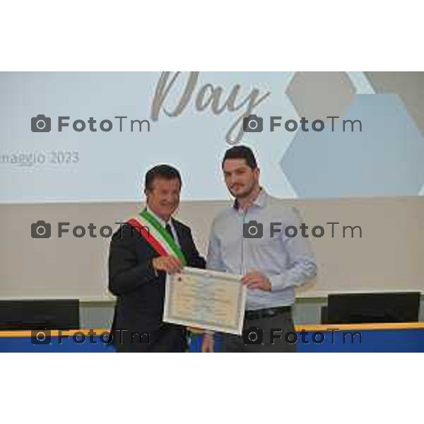 Foto Manzoni Tiziano/LaPresse 6-05-2023Bergamo Italia - Cronaca - Bergamo consegna diplomi dell\'Istituto Giulio Natta Giuseppe Valditara, Ministro dell\'istruzione e del Merito.