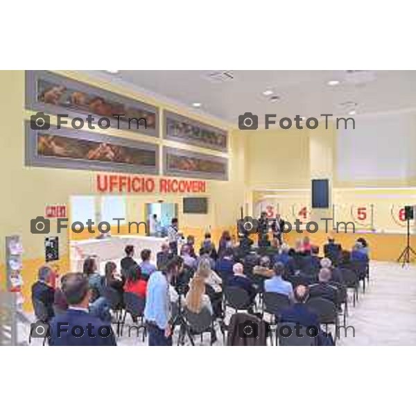 Foto Manzoni Tiziano/LaPresse 11-05-2023Bergamo Italia - Cronaca - Bergamo Clinica POnte San Pietro Mostra“Antonio Cifrondi dove la medicina cura il corpo l’arte cura l’anima”