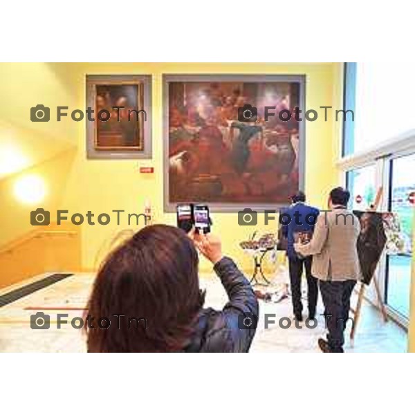 Foto Manzoni Tiziano/LaPresse 11-05-2023Bergamo Italia - Cronaca - Bergamo Clinica POnte San Pietro Mostra“Antonio Cifrondi dove la medicina cura il corpo l’arte cura l’anima”