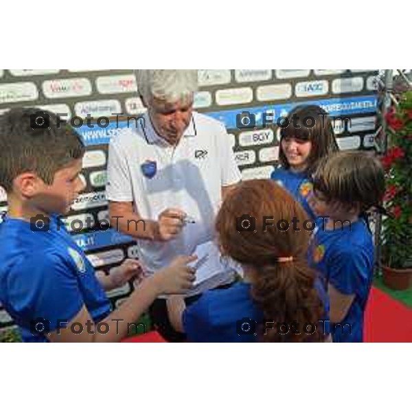 Tiziano Manzoni/LaPresse 25-5- 2023 Bergamo, Italia Cronaca Bergamo 45°edizione torneo tennis Accademia dello Sport per la Solidarietà. l’allenatore dell’Atalanta Gian Piero Gasperini