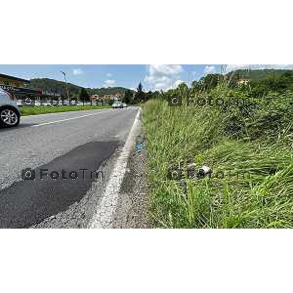 Foto Manzoni Tiziano/LaPresse 27-05-2023Bergamo Italia - Cronaca - BergamoTrescore Balneario scontro mortale Kevin Tebaldi il luogo dello scontro il gg dopo