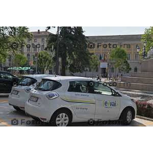 Tiziano Manzoni/LaPresse 7-06- 2023 Bergamo, Italia Cronaca Bergamo car sharing centro città