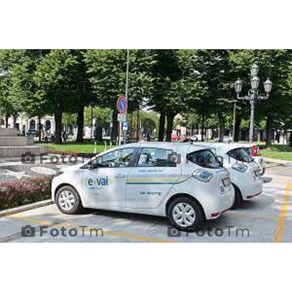 Tiziano Manzoni/LaPresse 7-06- 2023 Bergamo, Italia Cronaca Bergamo car sharing centro città