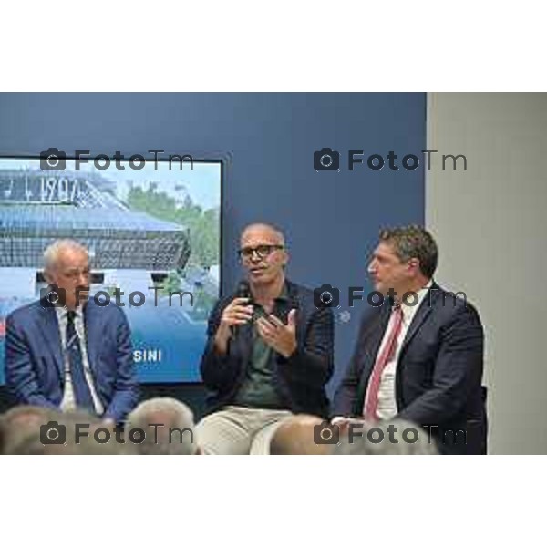 Foto Manzoni Tiziano/LaPresse 08-06-2023Bergamo Italia - Cronaca - Demolizione curva sud stadio di Bergamo