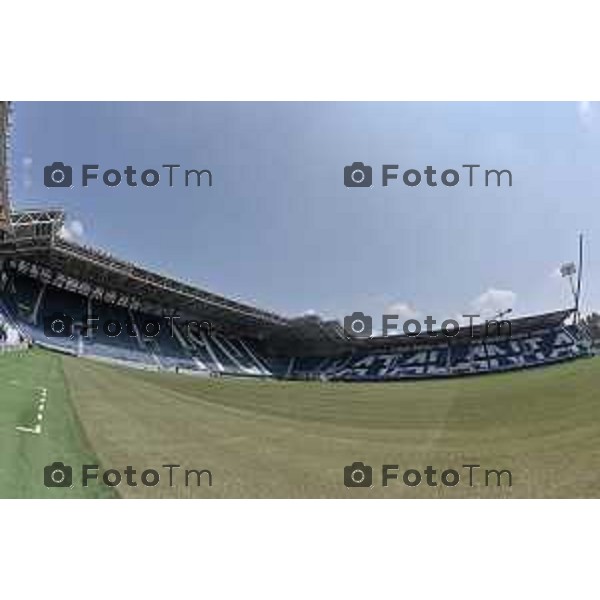 Foto Manzoni Tiziano/LaPresse 08-06-2023Bergamo Italia - Cronaca - Demolizione curva sud stadio di Bergamo