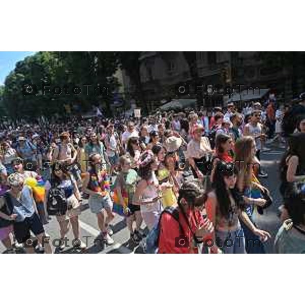 Foto Manzoni Tiziano/LaPresse 17-06-2023Bergamo Italia - Cronaca - Bergamo Pride 2023 con arrivo in piaza Matteotti