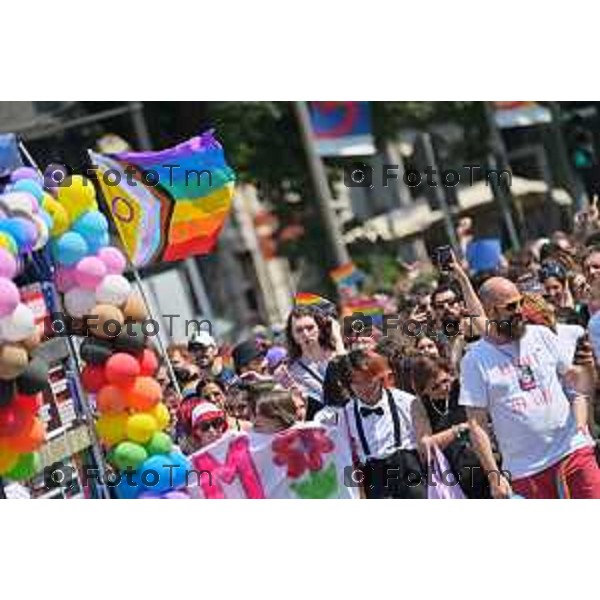 Foto Manzoni Tiziano/LaPresse 17-06-2023Bergamo Italia - Cronaca - Bergamo Pride 2023 con arrivo in piaza Matteotti