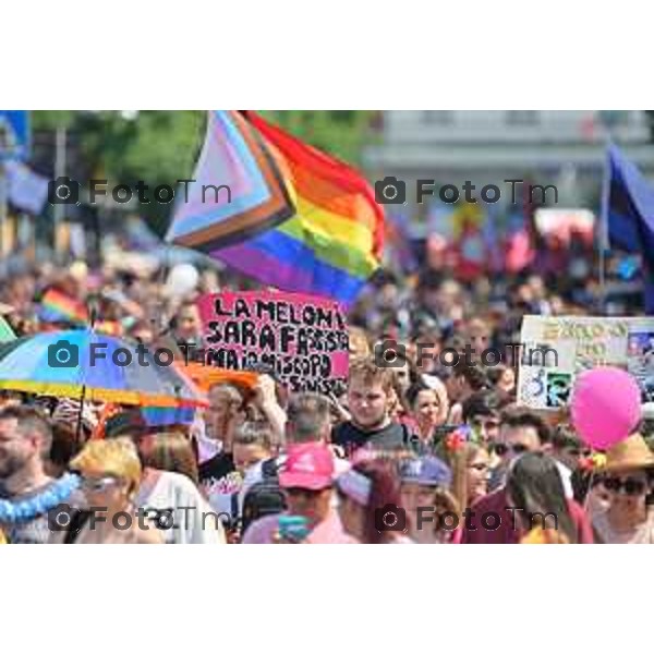 Foto Manzoni Tiziano/LaPresse 17-06-2023Bergamo Italia - Cronaca - Bergamo Pride 2023 con arrivo in piaza Matteotti