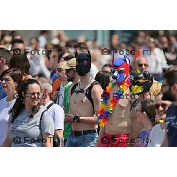 Foto Manzoni Tiziano/LaPresse 17-06-2023Bergamo Italia - Cronaca - Bergamo Pride 2023 con arrivo in piaza Matteotti