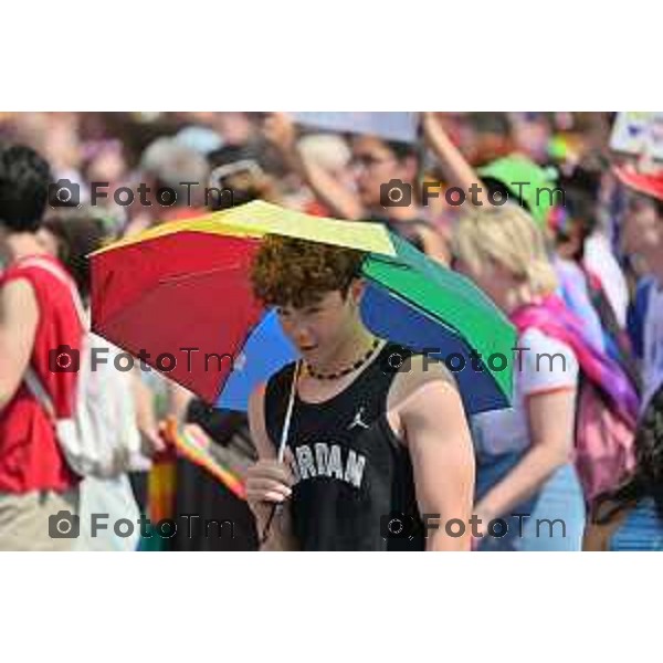 Foto Manzoni Tiziano/LaPresse 17-06-2023Bergamo Italia - Cronaca - Bergamo Pride 2023 con arrivo in piaza Matteotti