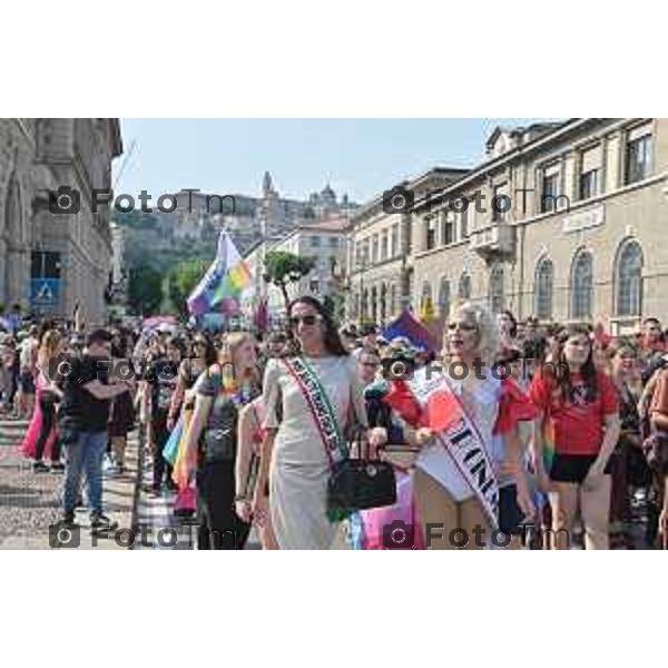 Foto Manzoni Tiziano/LaPresse 17-06-2023Bergamo Italia - Cronaca - Bergamo Pride 2023 con arrivo in piaza Matteotti