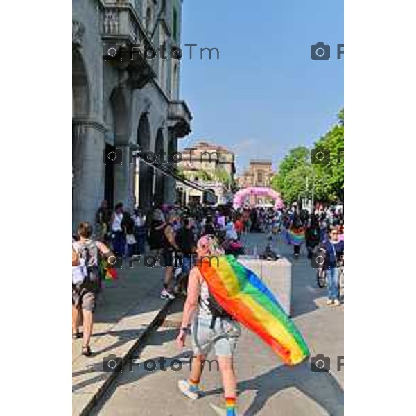 Foto Manzoni Tiziano/LaPresse 17-06-2023Bergamo Italia - Cronaca - Bergamo Pride 2023 con arrivo in piaza Matteotti