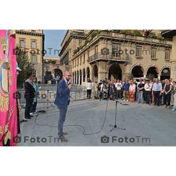 Tiziano Manzoni/LaPresse 17-06- 2023 Bergamo, Italia Cronaca Bergamo l\'intitolazione a Enzo Tortora dei giardini di piazza Dante Gaia Tortora