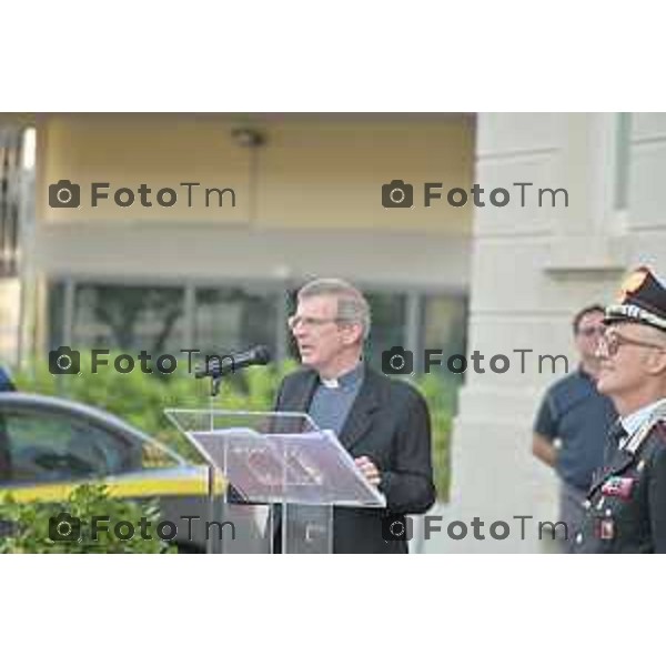 Tiziano Manzoni/LaPresse 23-06- 2023 Bergamo, Italia Cronaca Bergamo Giuseppe Forlenza prefetto di Bergamo 249° anniversario di fondazione del Corpo della Guardia di Finanza cappellano del carcere