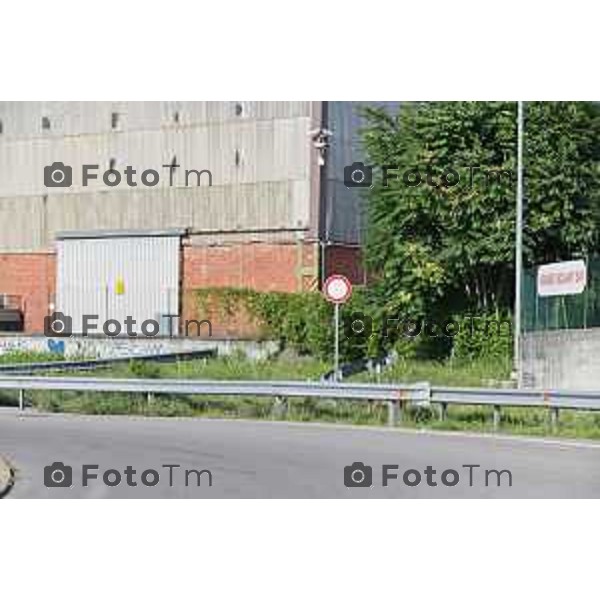 Tiziano Manzoni/LaPresse 7-07- 2023 Bergamo, Italia Cronaca Bergamo via Autostrada ramo chiuso che si collega a via Zanicaarea ex Federici