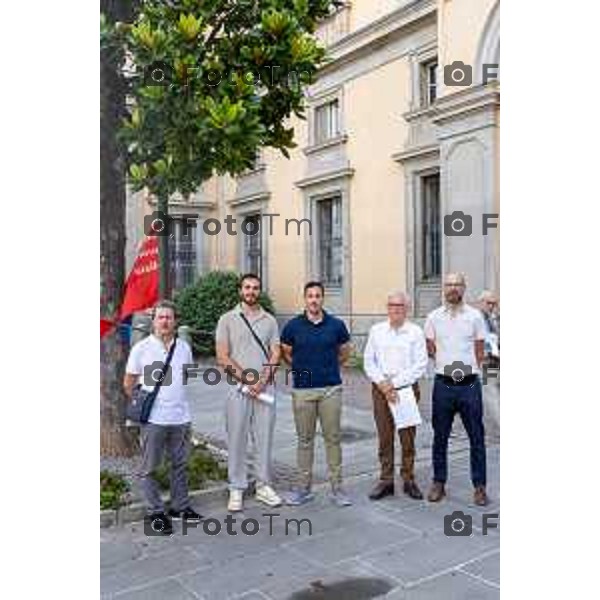 Foto Tommaso Berardi for Manzoni/LaPresse 12/07/23 Bergamo Italia - Cronaca - Presidio Polizia davanti alla Prefettura