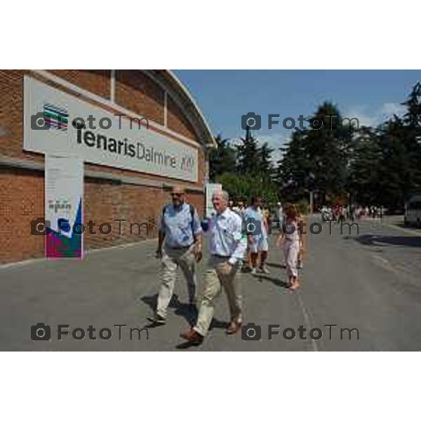 Foto Tiziano Manzoni/ Bergamo Italia Cronaca Archivio anno 2002 giugno 16 Open Day nello stablimento di Dalmine della Tenaris con Paolo Rocca