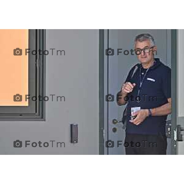 Foto Manzoni Tiziano/LaPresse 25-07-2023Bergamo Italia - Cronaca - Bergamo ATB officina riparazione pulman e carrozzeria con dirigenti Giannetta presezzo