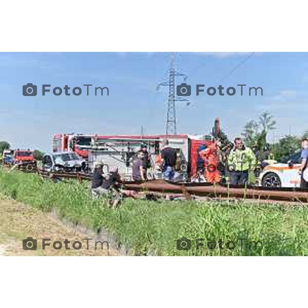 Foto Manzoni Tiziano/LaPresse 10-07-2023 Bergamo Italia - Cronaca - Romano di Lombardia scontro fra mezzo Vigili del fuoco e autovettura