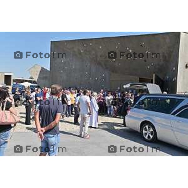 Foto Manzoni Tiziano/LaPresse 11-8-2023Bergamo Italia - Cronaca - Cavernago Funerale di Umberto Gaibotti ucciso dal figlio