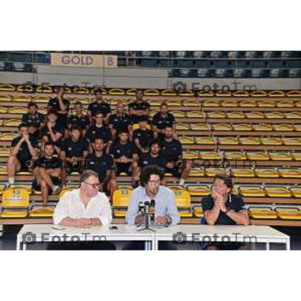 Foto Manzoni Tiziano/LaPresse 18-8-2023Bergamo Italia - Sport- presentazione Blu Basket treviglio stagione 2023 Alessandro Finelli Coach Stefano Mascio Marco Quaglini