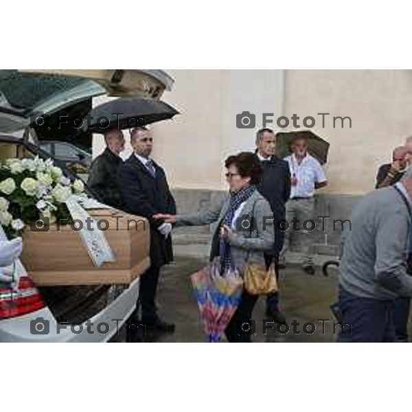 Tiziano Manzoni/LaPresse 28-08- 2023 Bergamo, Italia Cronaca Bergamo Mapello BG Funerale Stefania Rota