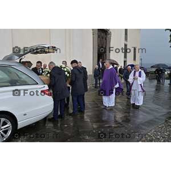 Tiziano Manzoni/LaPresse 28-08- 2023 Bergamo, Italia Cronaca Bergamo Mapello BG Funerale Stefania Rota