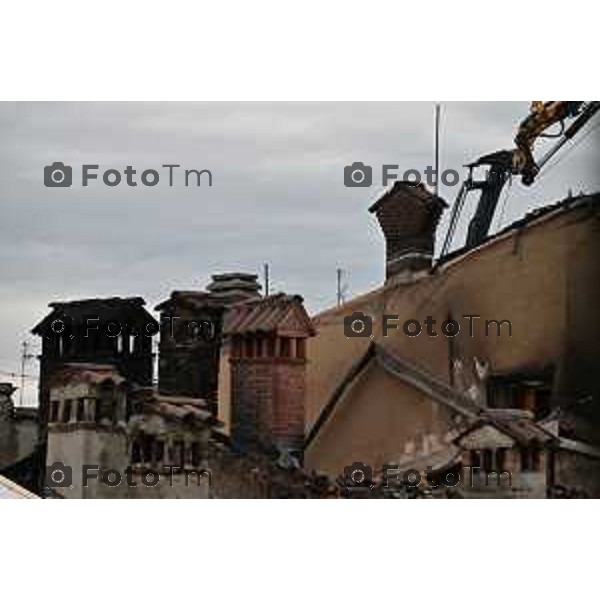 Foto Manzoni Tiziano/LaPresse 29-8-2023Bergamo Italia - Cronaca - sopralluogo dei vigili del fuoco in via Moroni