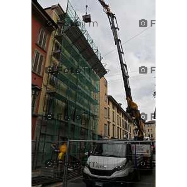 Foto Manzoni Tiziano/LaPresse 29-8-2023Bergamo Italia - Cronaca - sopralluogo dei vigili del fuoco in via Moroni