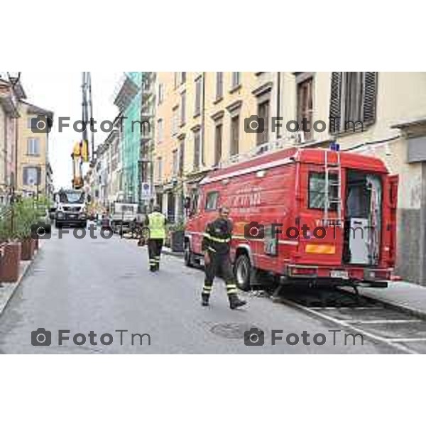 Foto Manzoni Tiziano/LaPresse 29-8-2023Bergamo Italia - Cronaca - sopralluogo dei vigili del fuoco in via Moroni