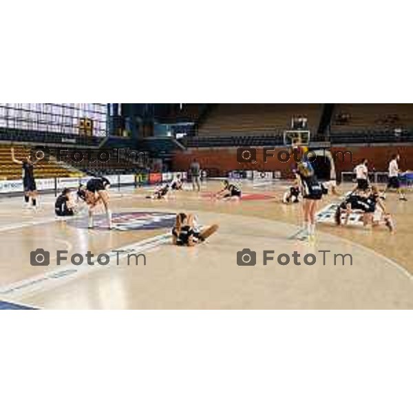 Tiziano Manzoni/LaPresse 8-09- 2023 Bergamo, Italia Cronaca Bergamo Volley Bergamo 1991 per la prima volta al PalaFacchetti di Treviglio.