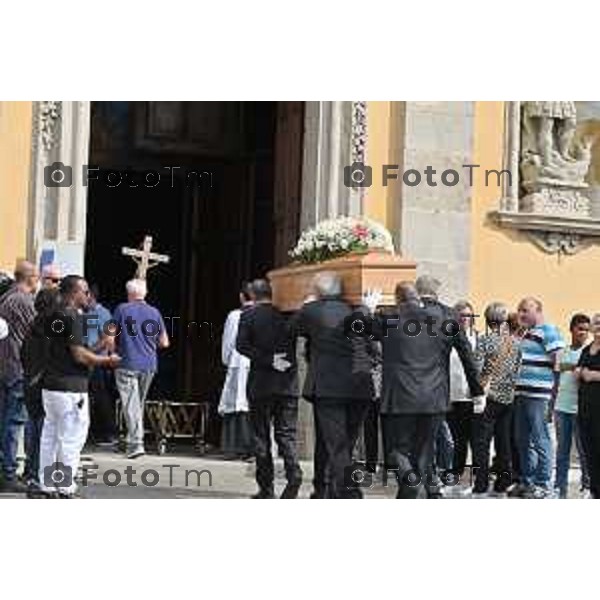 Tiziano Manzoni/LaPresse 13-09- 2023 Bergamo, Italia Cronaca Bottanuco BG Funerale di Giambattista Corna ucciso dal padre