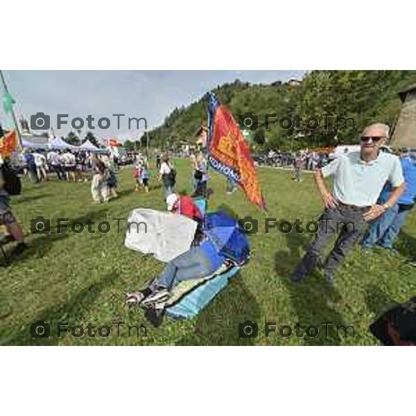 Tiziano Manzoni/LaPresse 17-09- 2023 Bergamo, Italia Cronaca Bergamo Bergamo manifestazione Pontida sul palco Matteo Salvini e Marine Le Pen