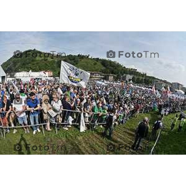 Tiziano Manzoni/LaPresse 17-09- 2023 Bergamo, Italia Cronaca Bergamo Bergamo manifestazione Pontida sul palco Matteo Salvini e Marine Le Pen