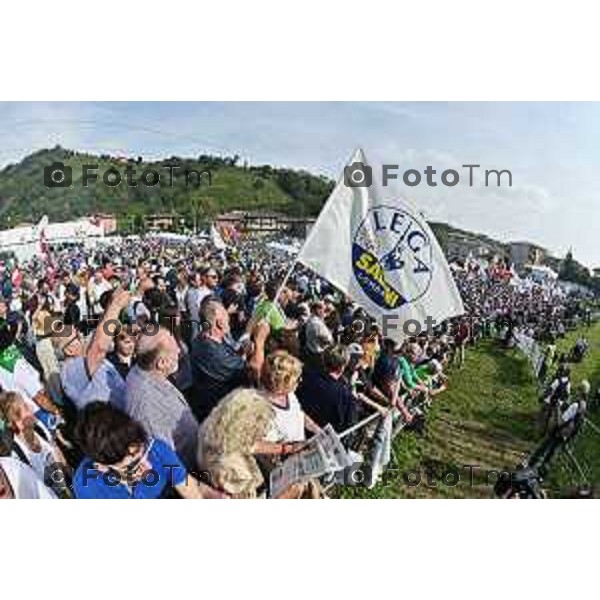 Tiziano Manzoni/LaPresse 17-09- 2023 Bergamo, Italia Cronaca Bergamo Bergamo manifestazione Pontida sul palco Matteo Salvini e Marine Le Pen