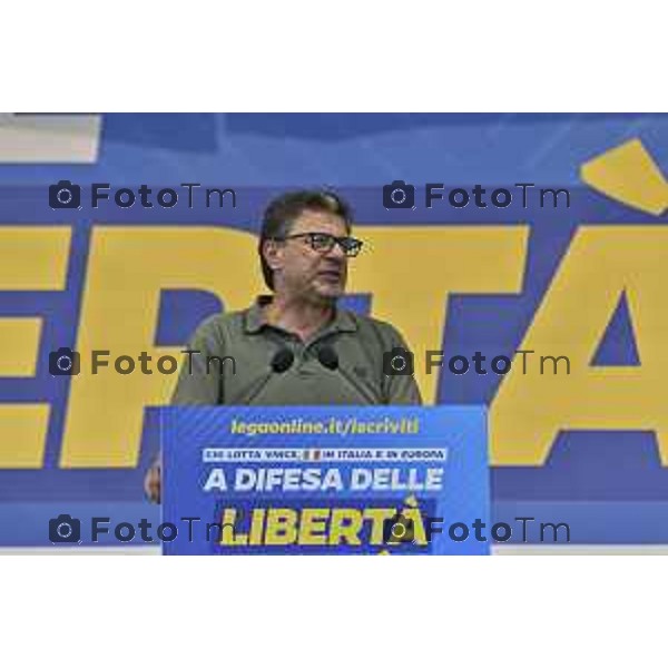 Tiziano Manzoni/LaPresse 17-09- 2023 Bergamo, Italia Cronaca Bergamo Bergamo manifestazione Pontida sul palco Matteo Salvini e Marine Le Pen