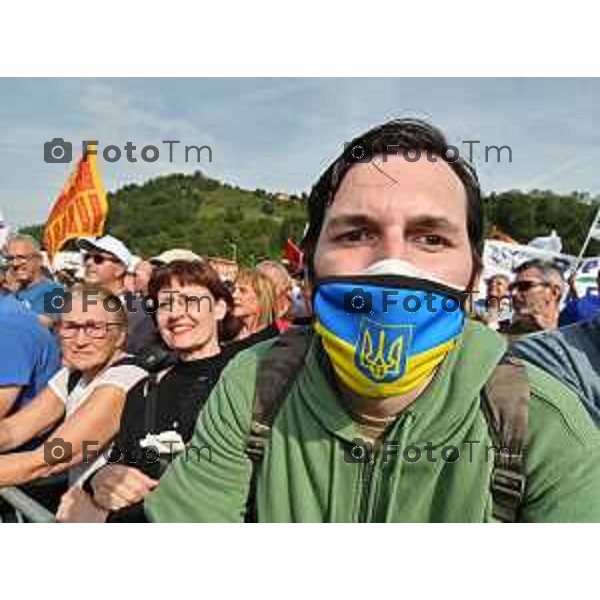 Tiziano Manzoni/LaPresse 17-09- 2023 Bergamo, Italia Cronaca Bergamo Bergamo manifestazione Pontida sul palco Matteo Salvini e Marine Le Pen