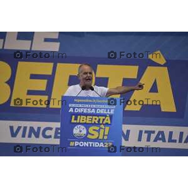 Tiziano Manzoni/LaPresse 17-09- 2023 Bergamo, Italia Cronaca Bergamo Bergamo manifestazione Pontida sul palco Matteo Salvini e Marine Le Pen