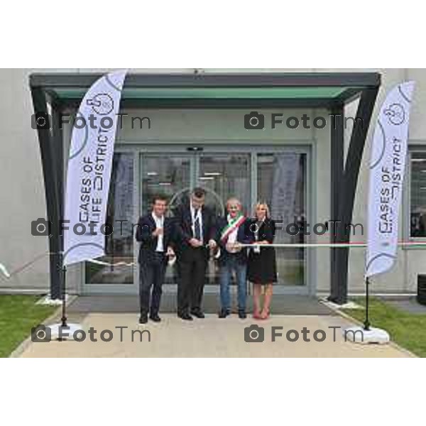 Foto Manzoni Tiziano/LaPresse 18-09 -2023 Bergamo Italia - Cronaca - Osio Sopra (Bg) Gruppo SIAD: inaugurazione laboratorio Distretto Gas della Vita -