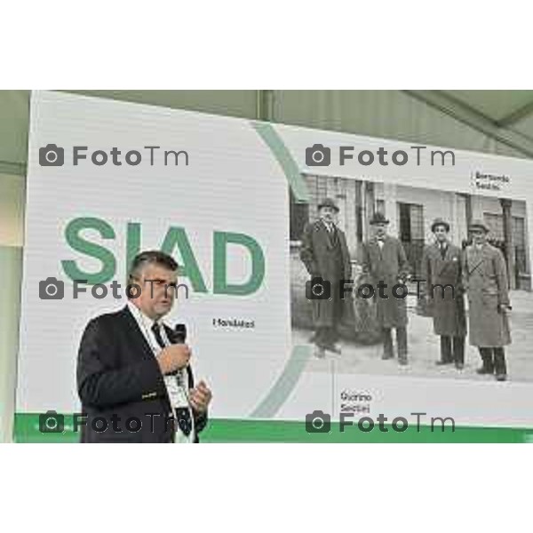 Foto Manzoni Tiziano/LaPresse 18-09 -2023 Bergamo Italia - Cronaca - Osio Sopra (Bg) Gruppo SIAD: inaugurazione laboratorio Distretto Gas della Vita - Bernardo Sestini