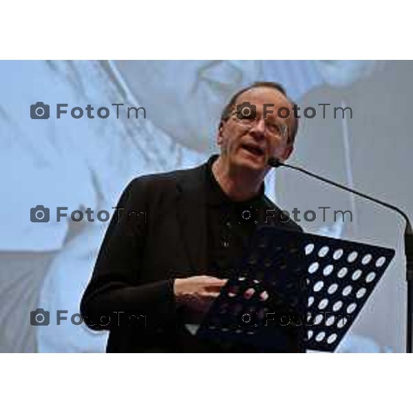 Foto Manzoni Tiziano/LaPresse 22-9-2023Bergamo Italia - Cronaca - Bergamo Seminario vescovile interventi del Patriarca di Gerusalemme Mons Pierbattista Pizzaballa , nell’ambito di Bergamo Brescia Capitale Italiana della Cultura 2023, chiude due giornate di incontri organizzate da Fondazione Papa Giovanni XXIII e Istituto Paolo VI dedicate all’impegno dei due pontefici per la promozione della pace.